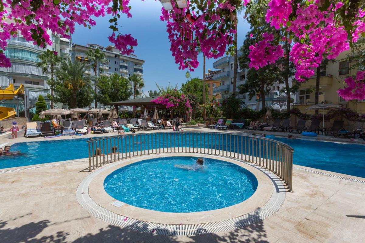 Erkaptan Apart Aparthotel Αλάνια Εξωτερικό φωτογραφία